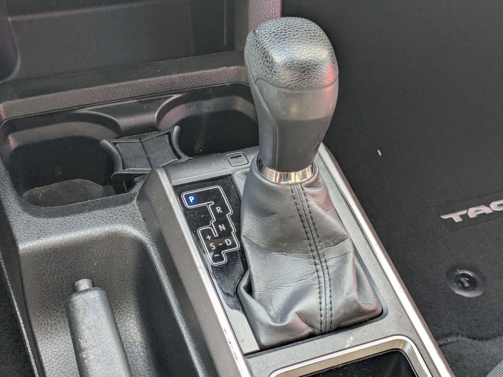 2022 Toyota Tacoma 2WD 2WD SR5 Access Cab 6' Bed I4 AT (Natl)