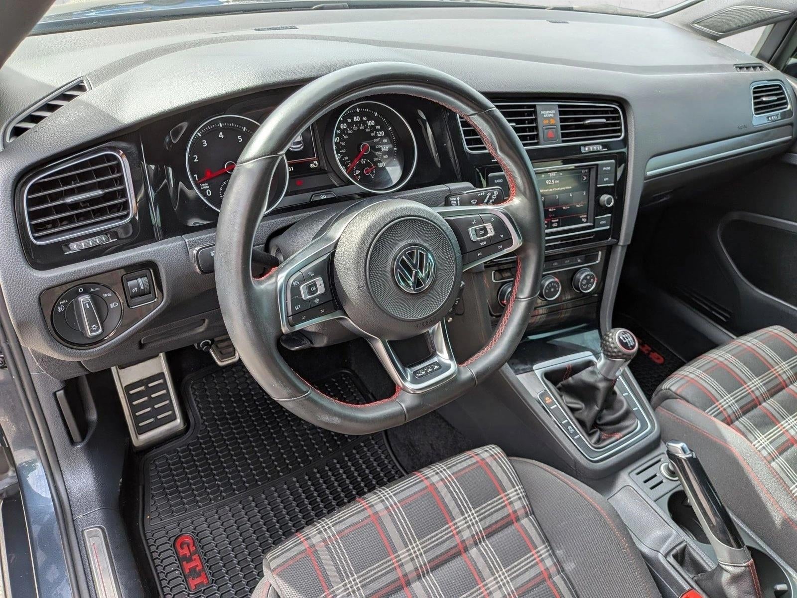 2020 Volkswagen Golf GTI 2.0T S Manual