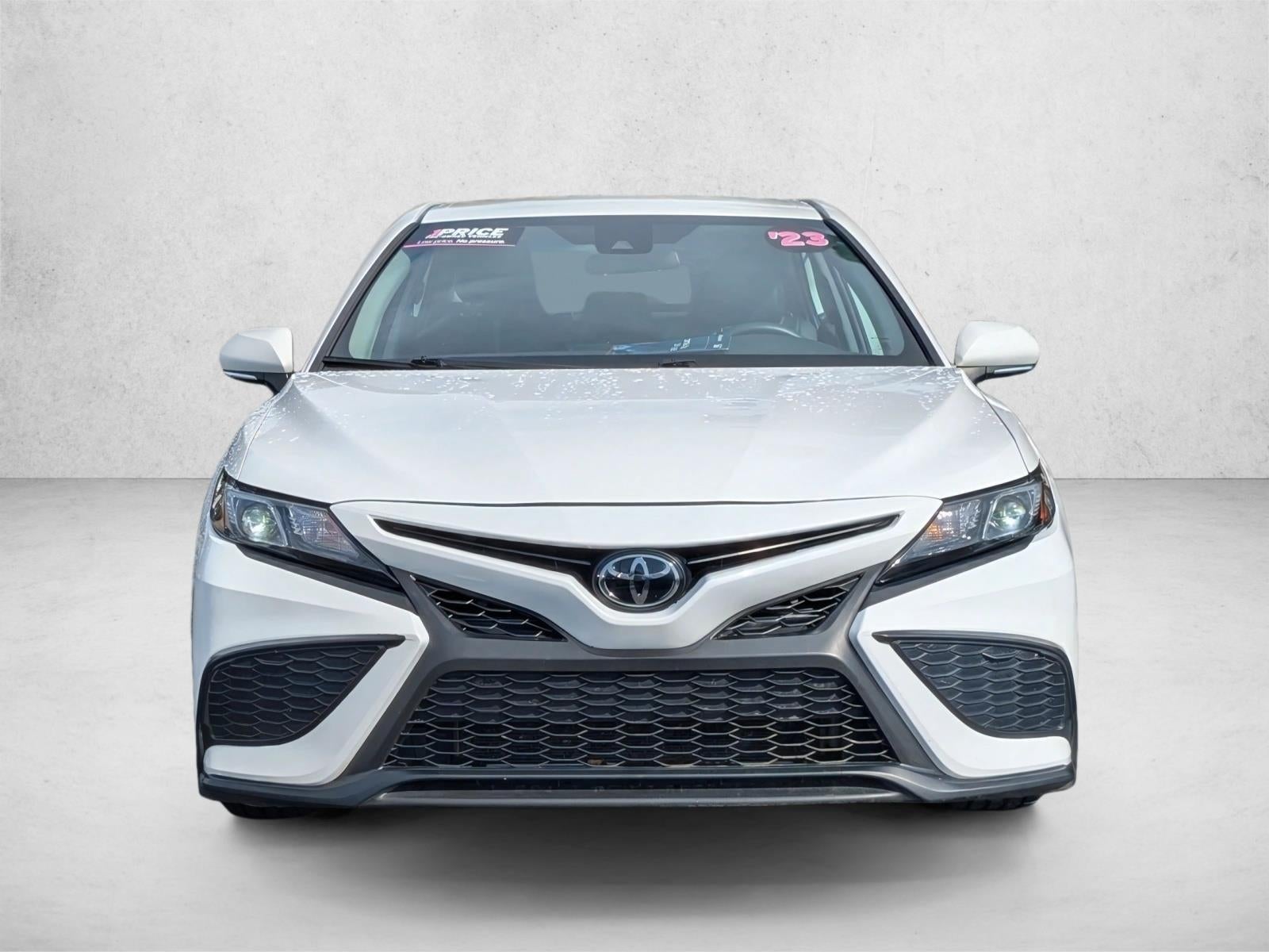 2023 Toyota Camry SE Auto (SE)