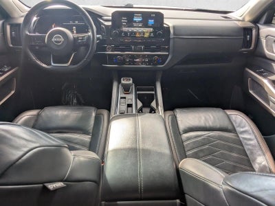 2022 Nissan Pathfinder Platinum 2WD