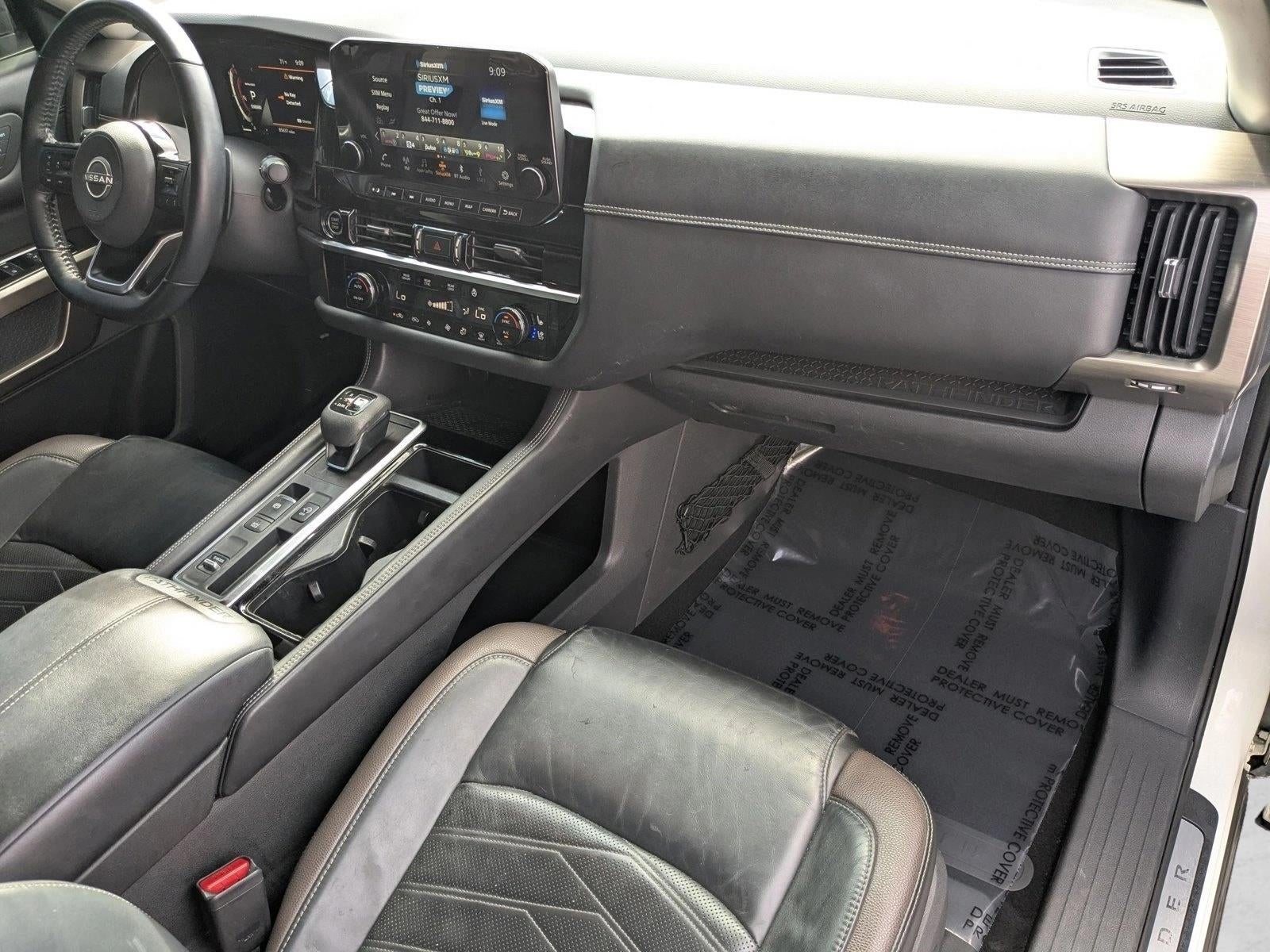 2022 Nissan Pathfinder Platinum 2WD