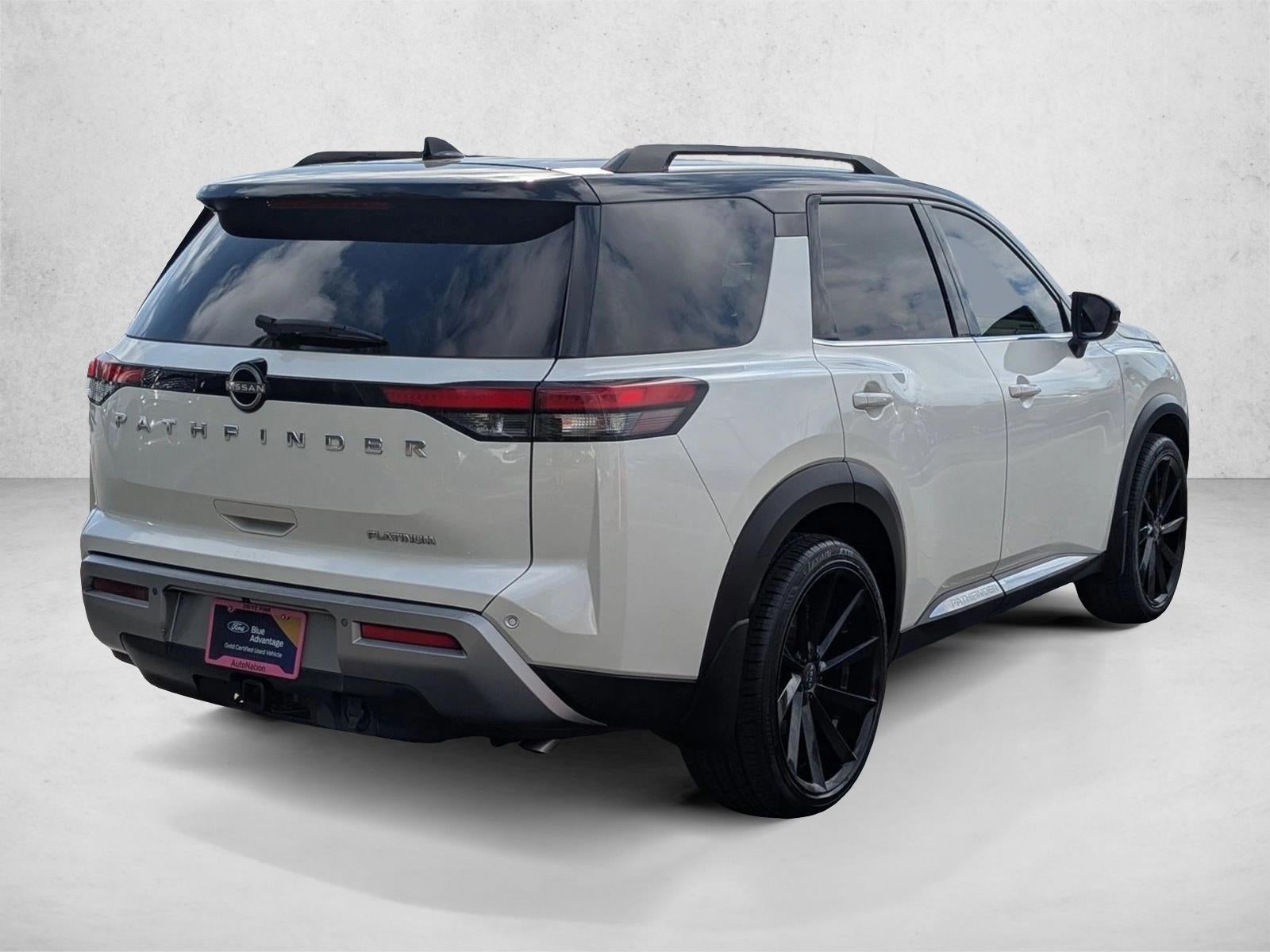 2022 Nissan Pathfinder Platinum 2WD