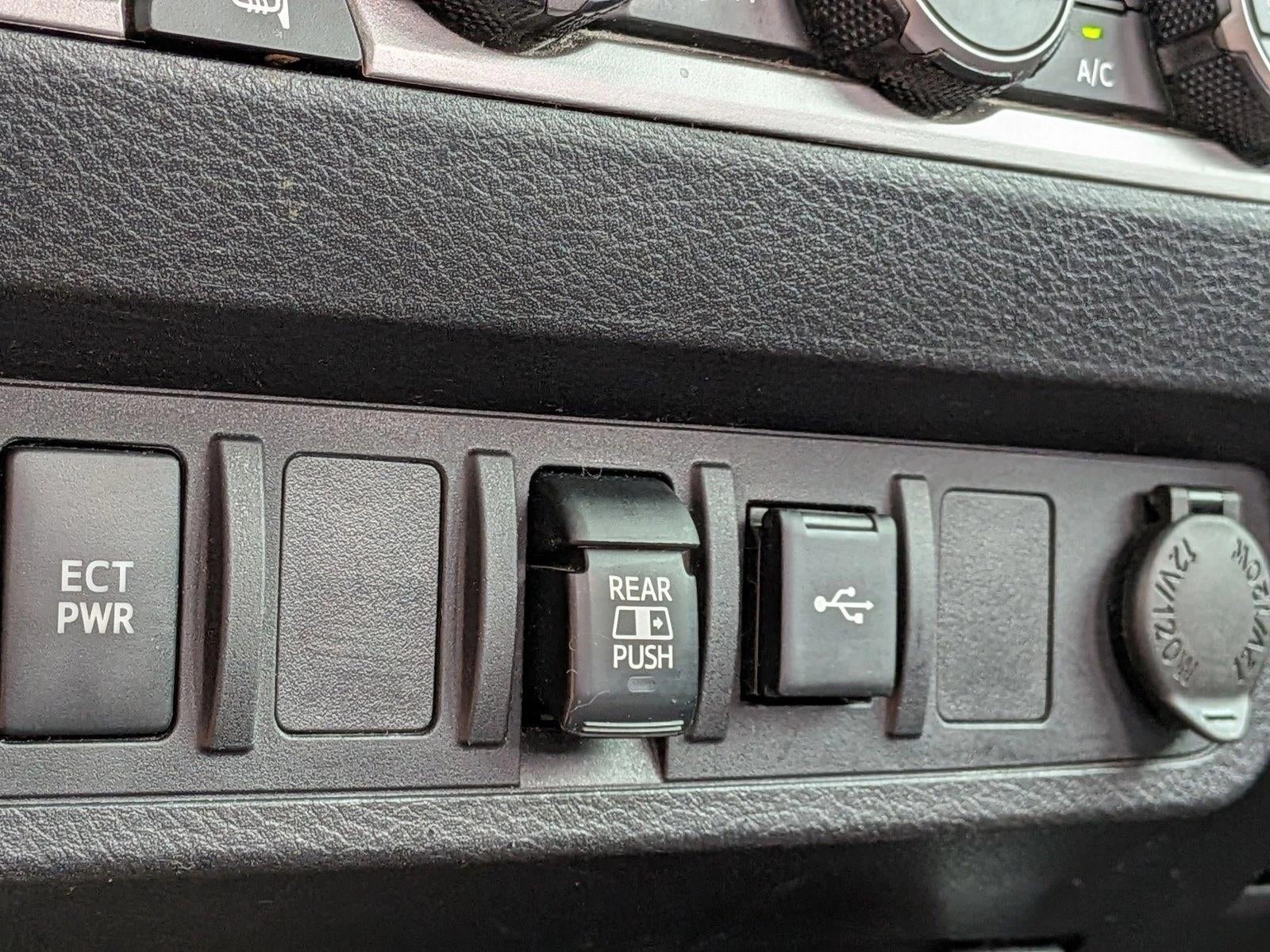 2021 Toyota Tacoma 2WD 2WD SR5 Double Cab 5' Bed V6 AT (GS)