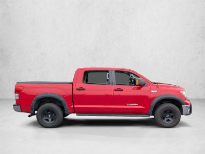 2011 Toyota Tundra 4WD Truck 4WD CrewMax Short Bed 5.7L FFV (Natl)