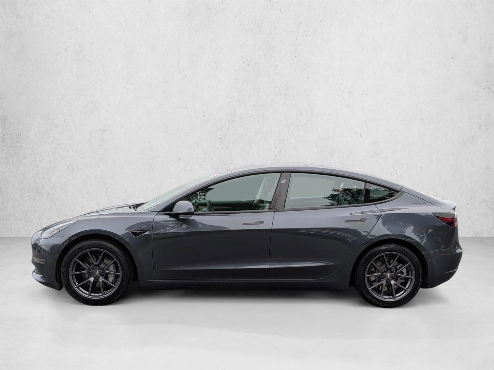 2021 Tesla Model 3 Standard Range Plus RWD