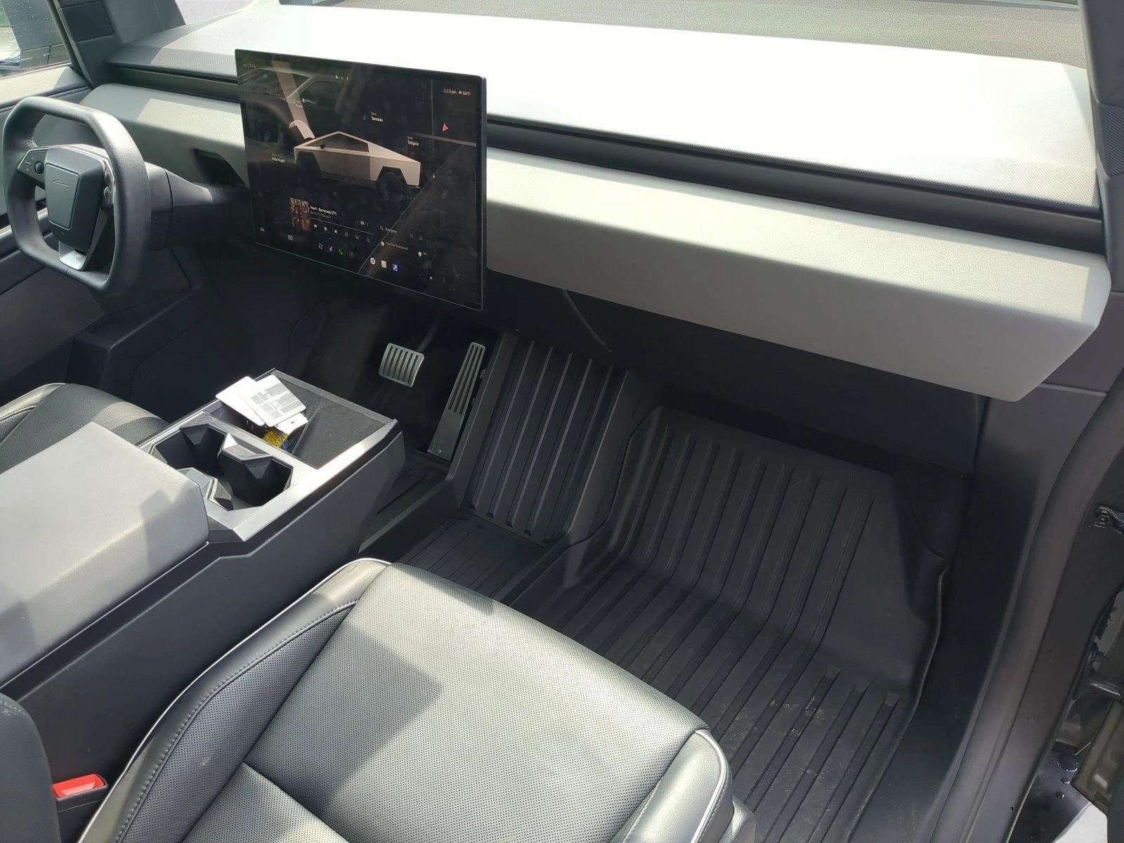2024 Tesla Cybertruck AWD