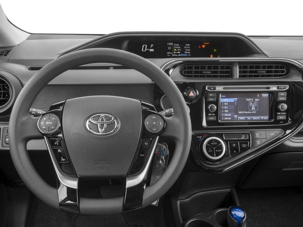 2018 Toyota Prius c Four (GS)
