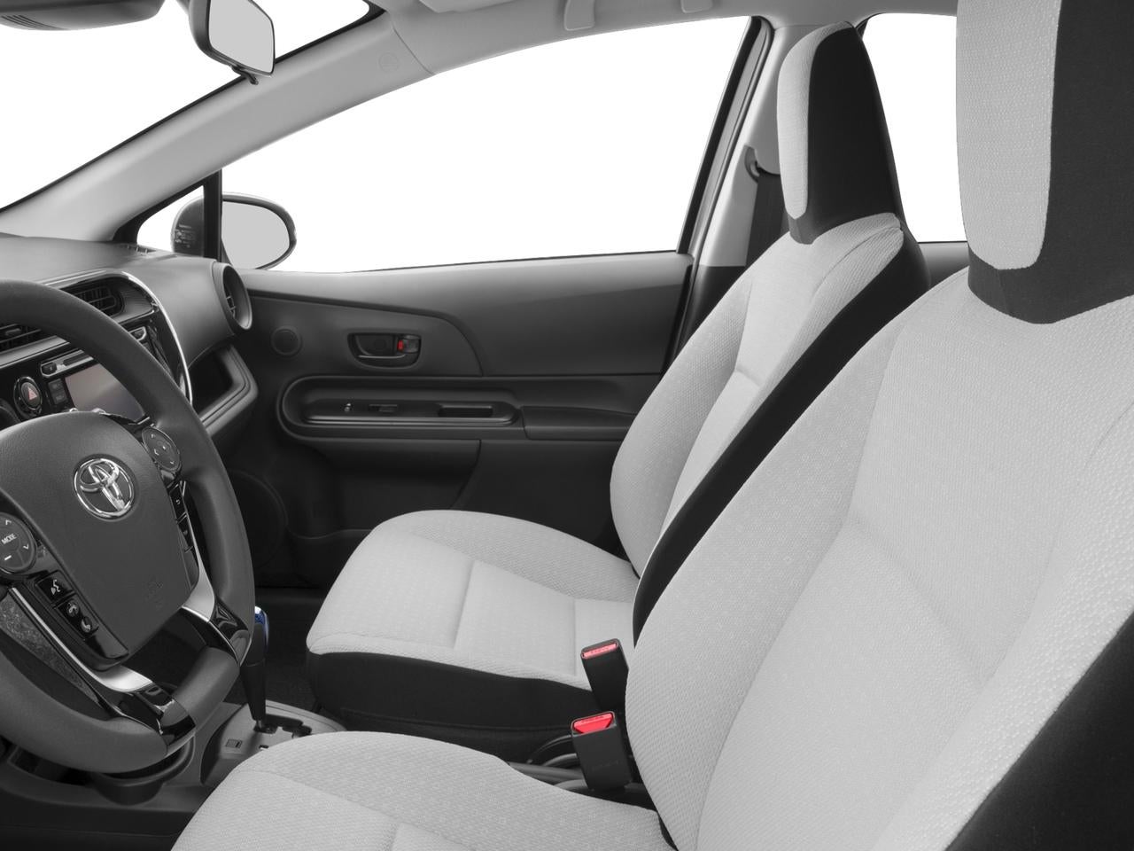 2018 Toyota Prius c Four (GS)