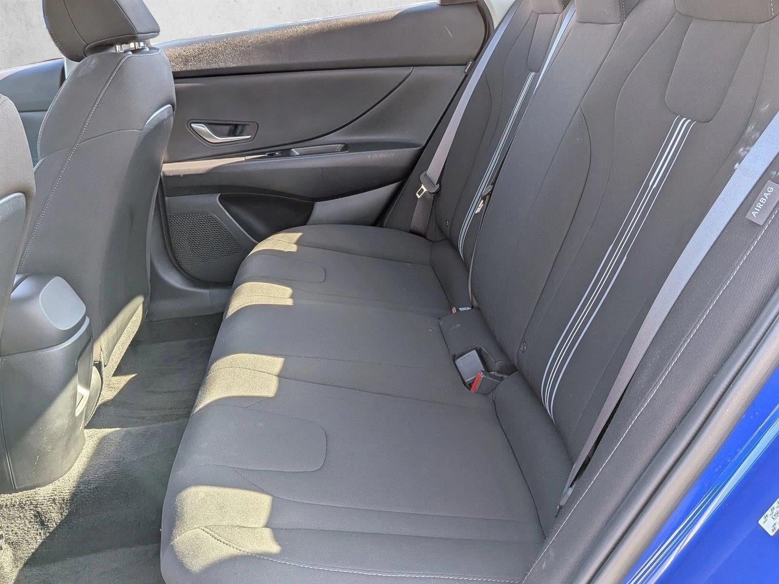 2024 Hyundai ELANTRA SEL IVT