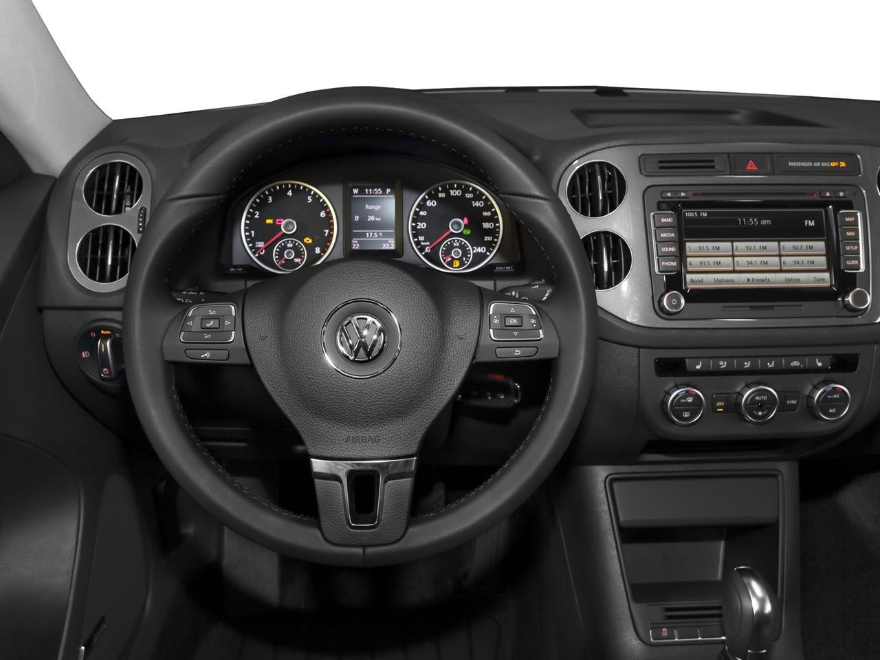 2016 Volkswagen Tiguan 2WD 4dr Auto S