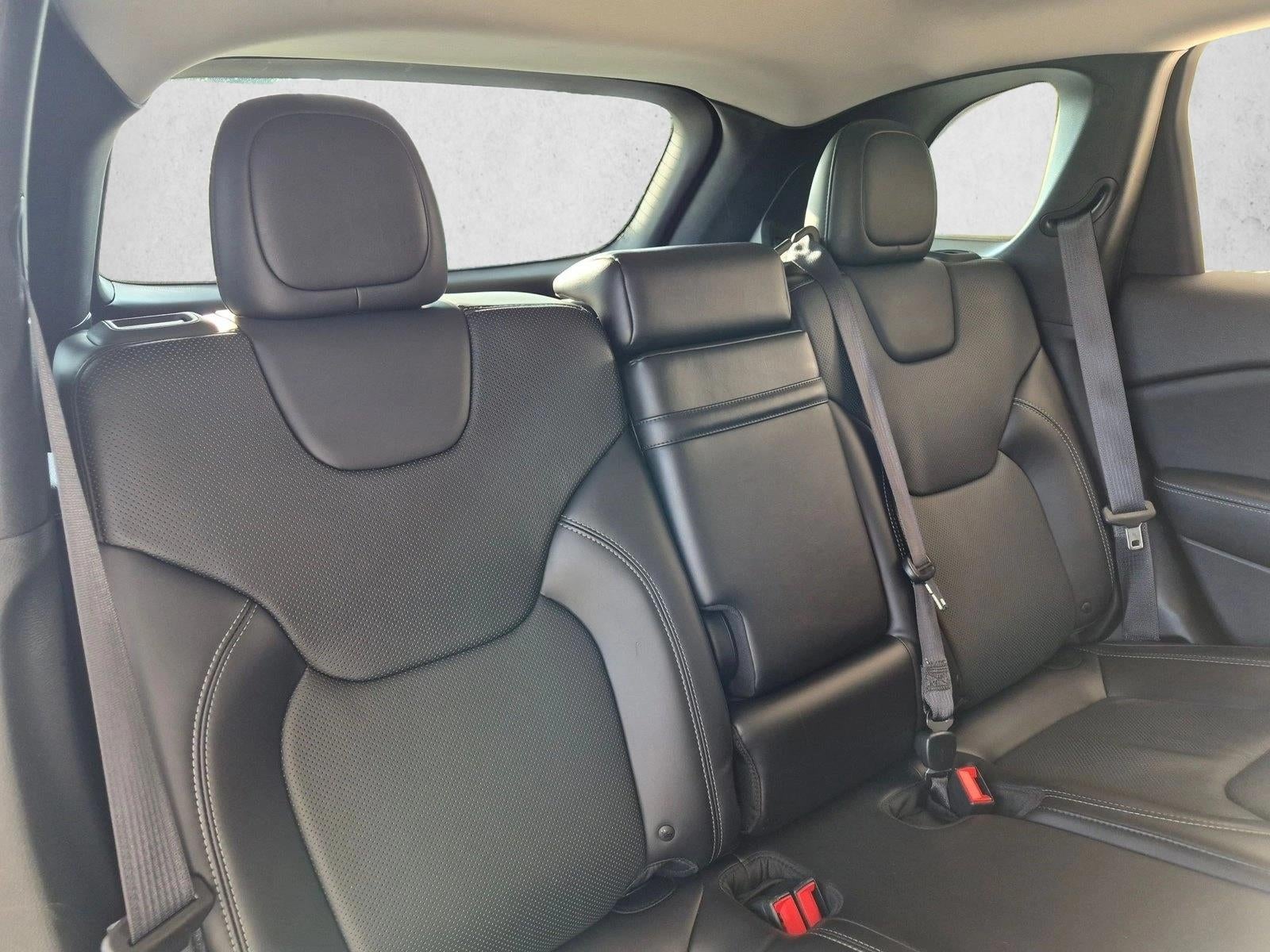 2019 Jeep Cherokee Limited FWD