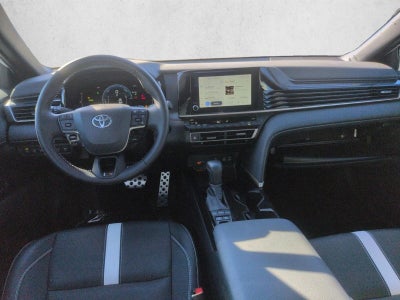 2025 Toyota Camry SE (SE)