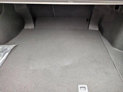 2020 Toyota Camry SE Auto (SE)