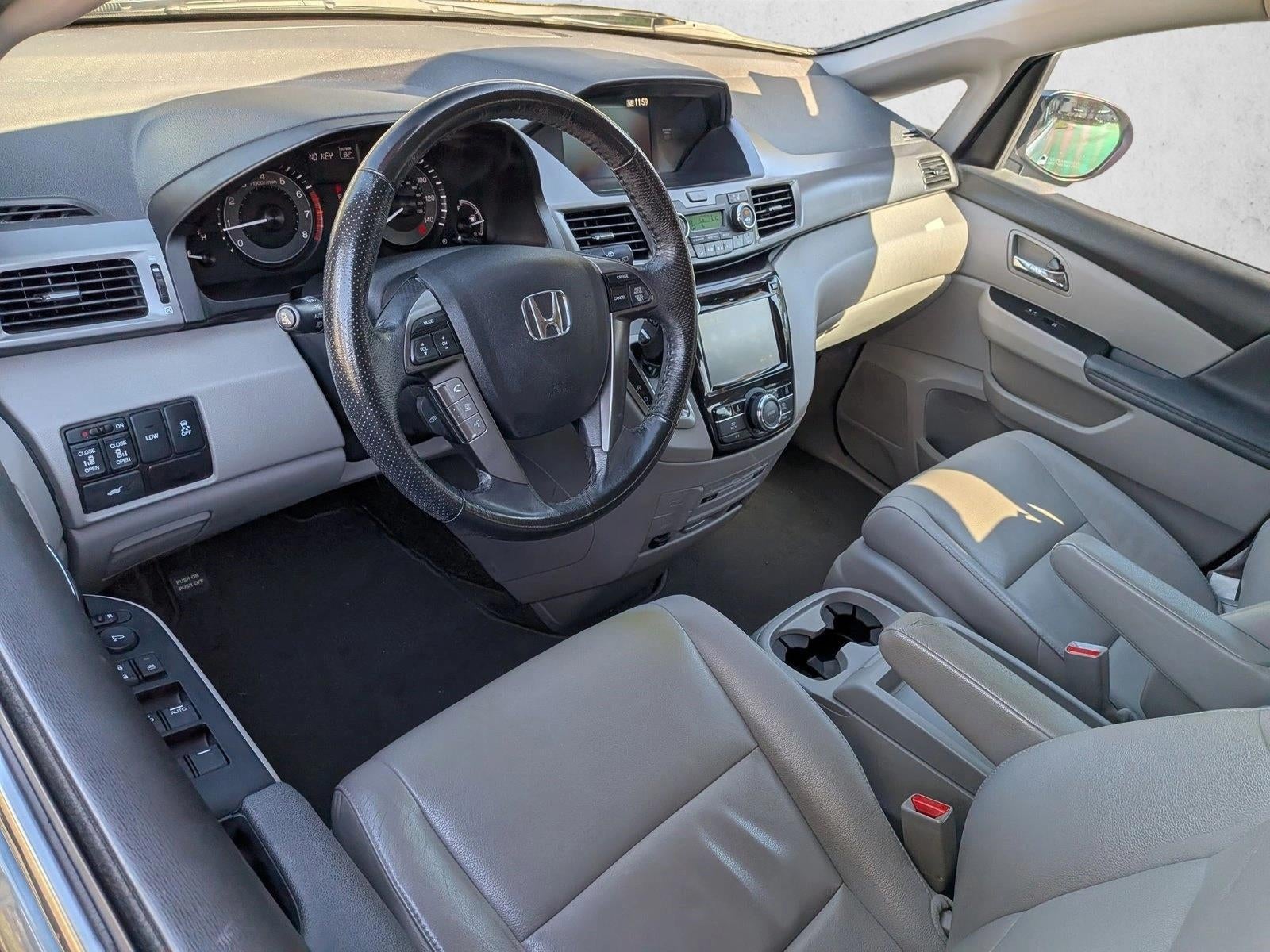 2014 Honda Odyssey EX-L with DVD Rear Entertainment System