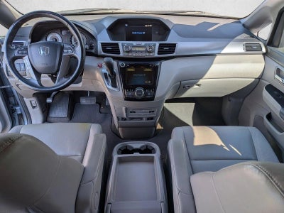 2014 Honda Odyssey EX-L with DVD Rear Entertainment System