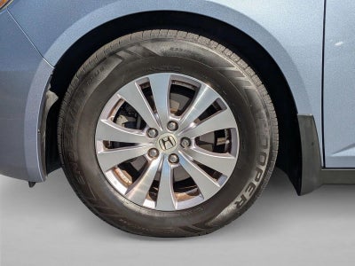 2014 Honda Odyssey EX-L with DVD Rear Entertainment System