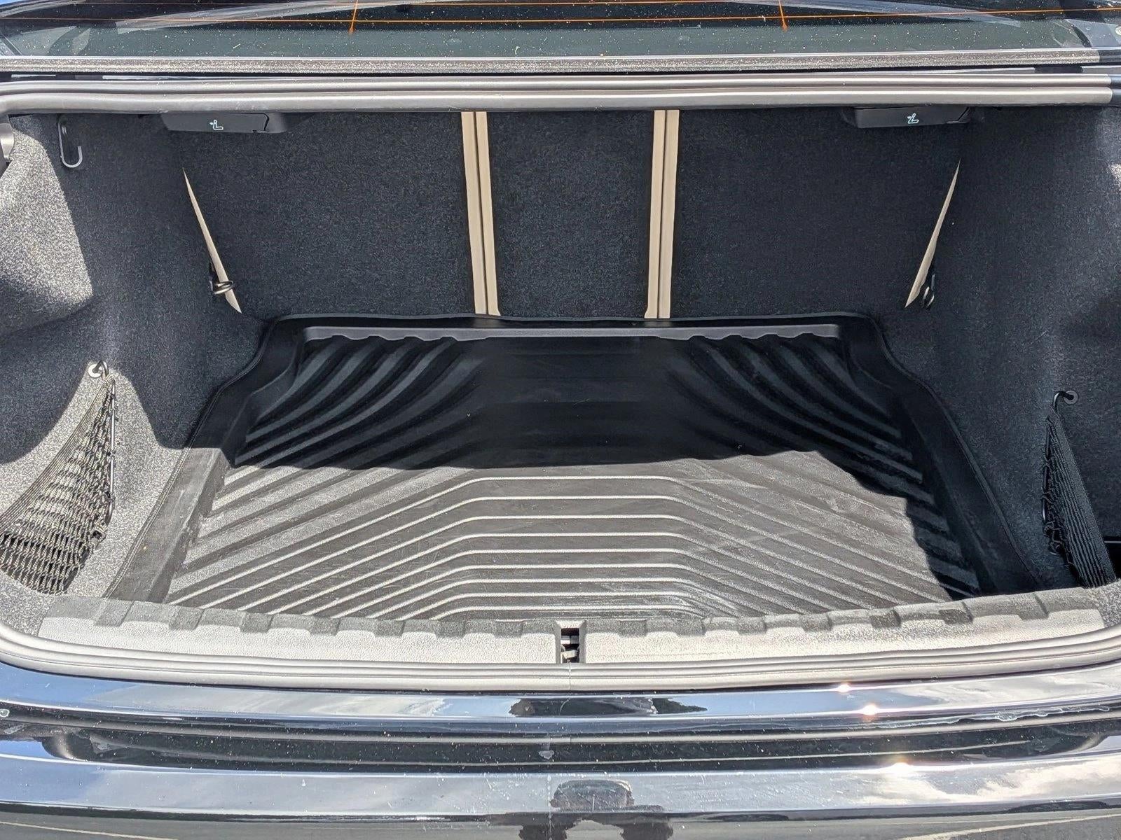 2019 BMW 330i Sedan
