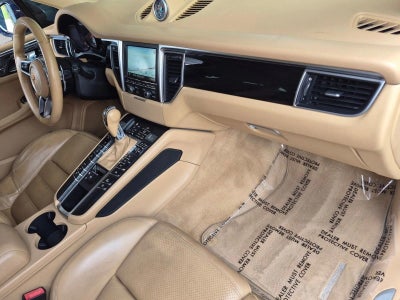 2015 Porsche Macan AWD 4dr S