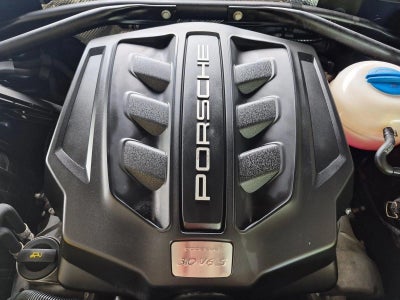 2015 Porsche Macan AWD 4dr S
