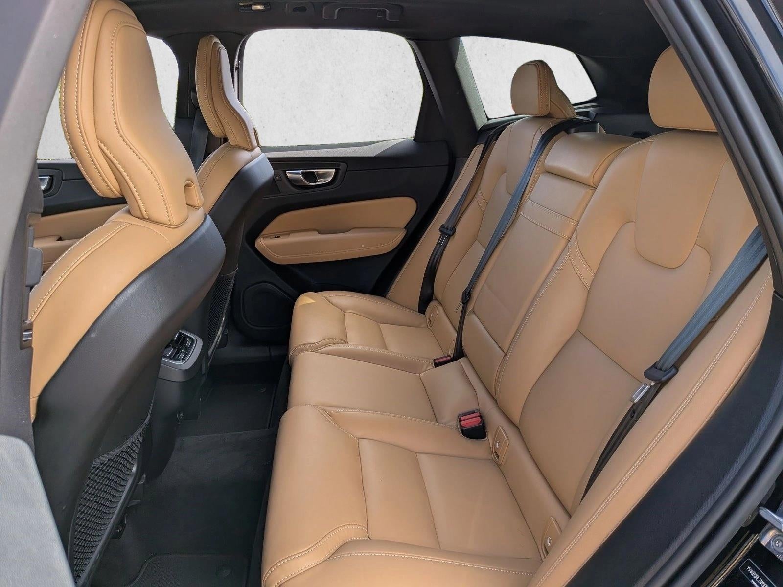 2022 Volvo XC60 B6 AWD Inscription