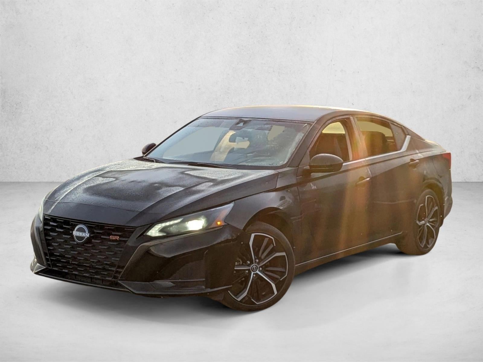2023 Nissan Altima 2.5 SR Sedan