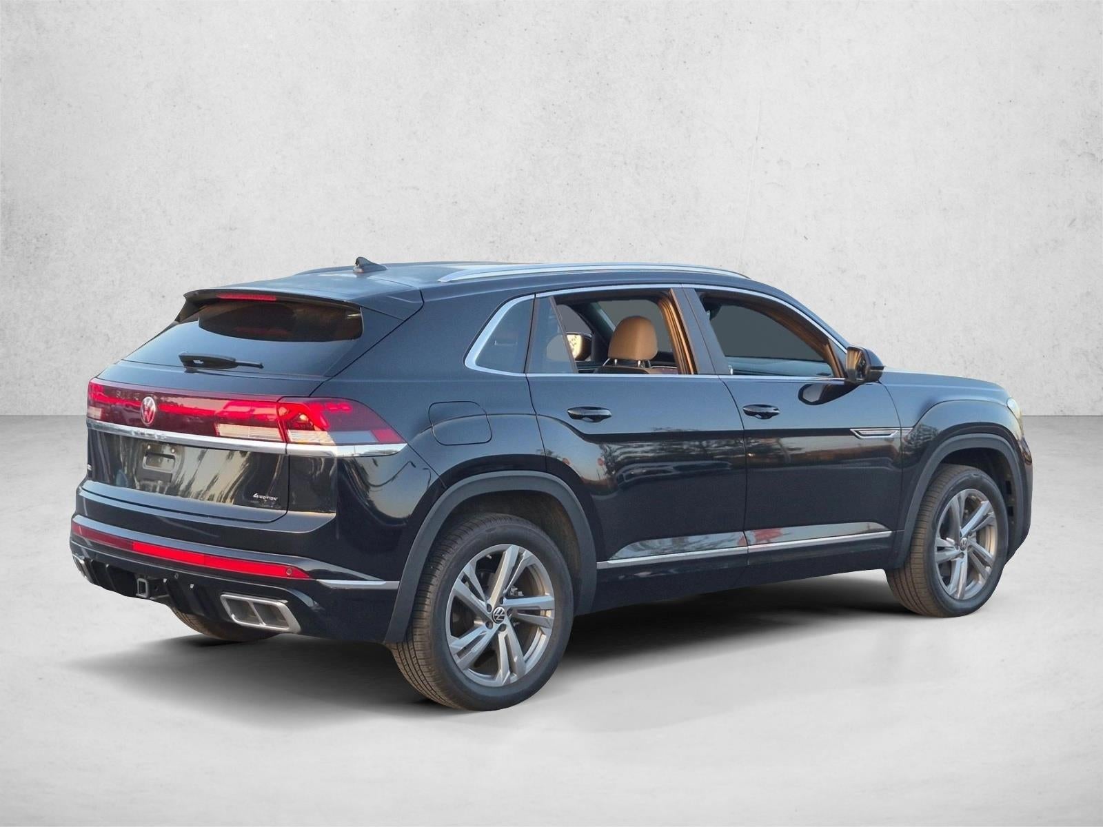 2024 Volkswagen Atlas Cross Sport 2.0T SEL R-Line 4MOTION