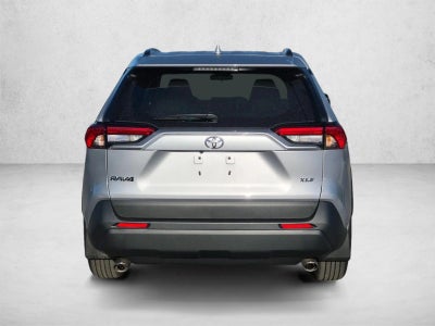2025 Toyota RAV4 XLE FWD (GS)