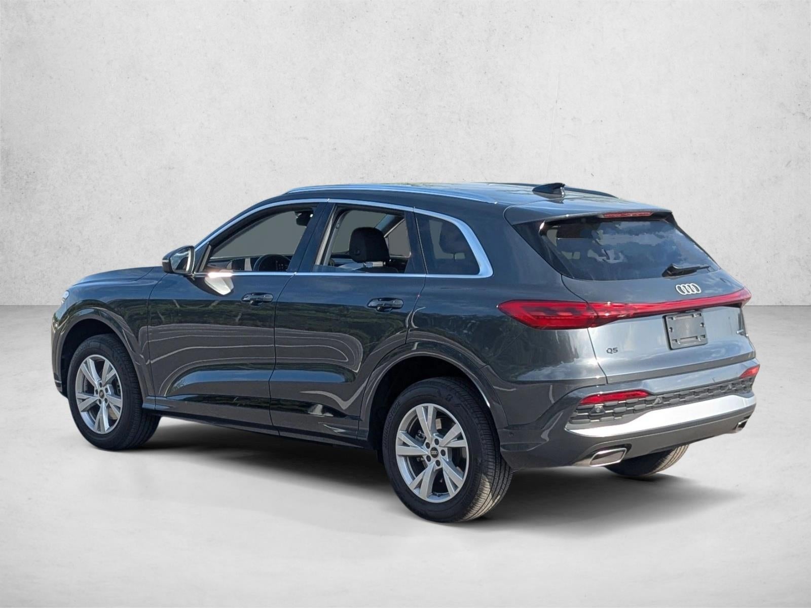 2025 Audi Q5 Premium 2.0 TFSI quattro