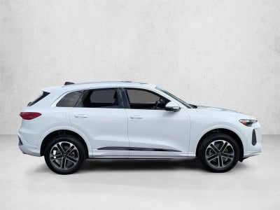 2025 Audi Q5 Premium 2.0 TFSI quattro