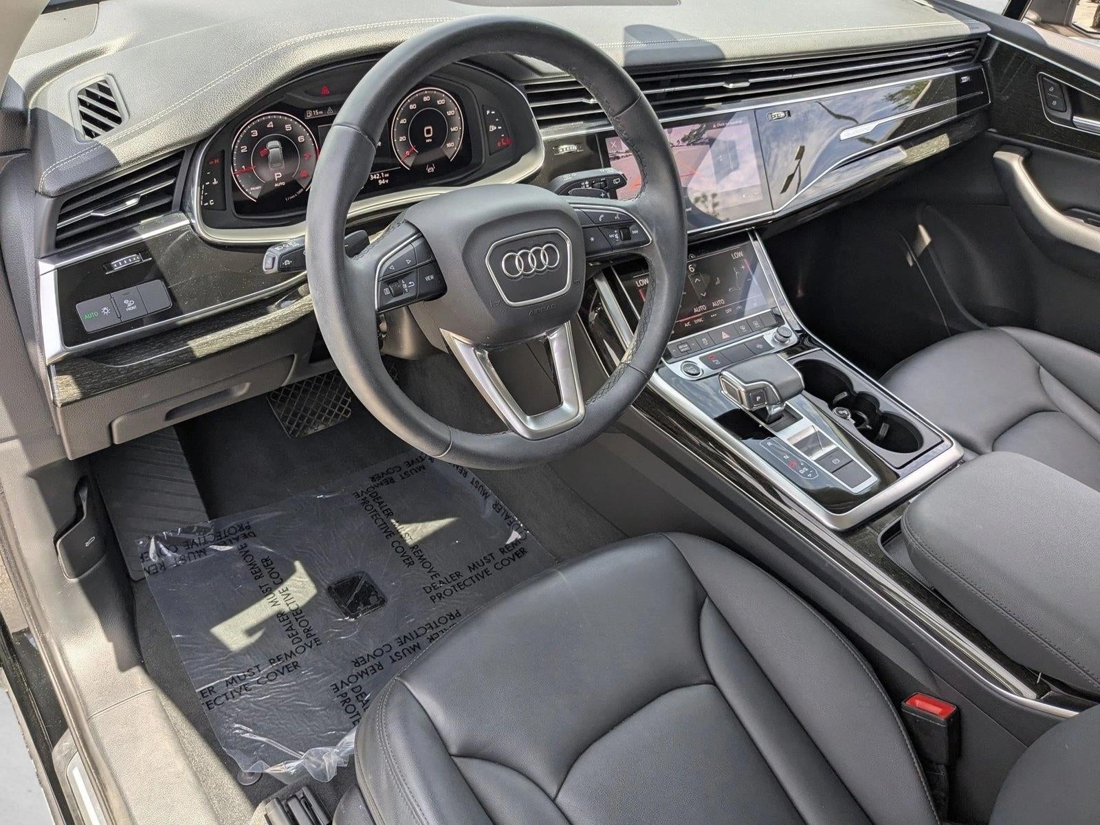 2023 Audi Q7 Premium 45 TFSI quattro