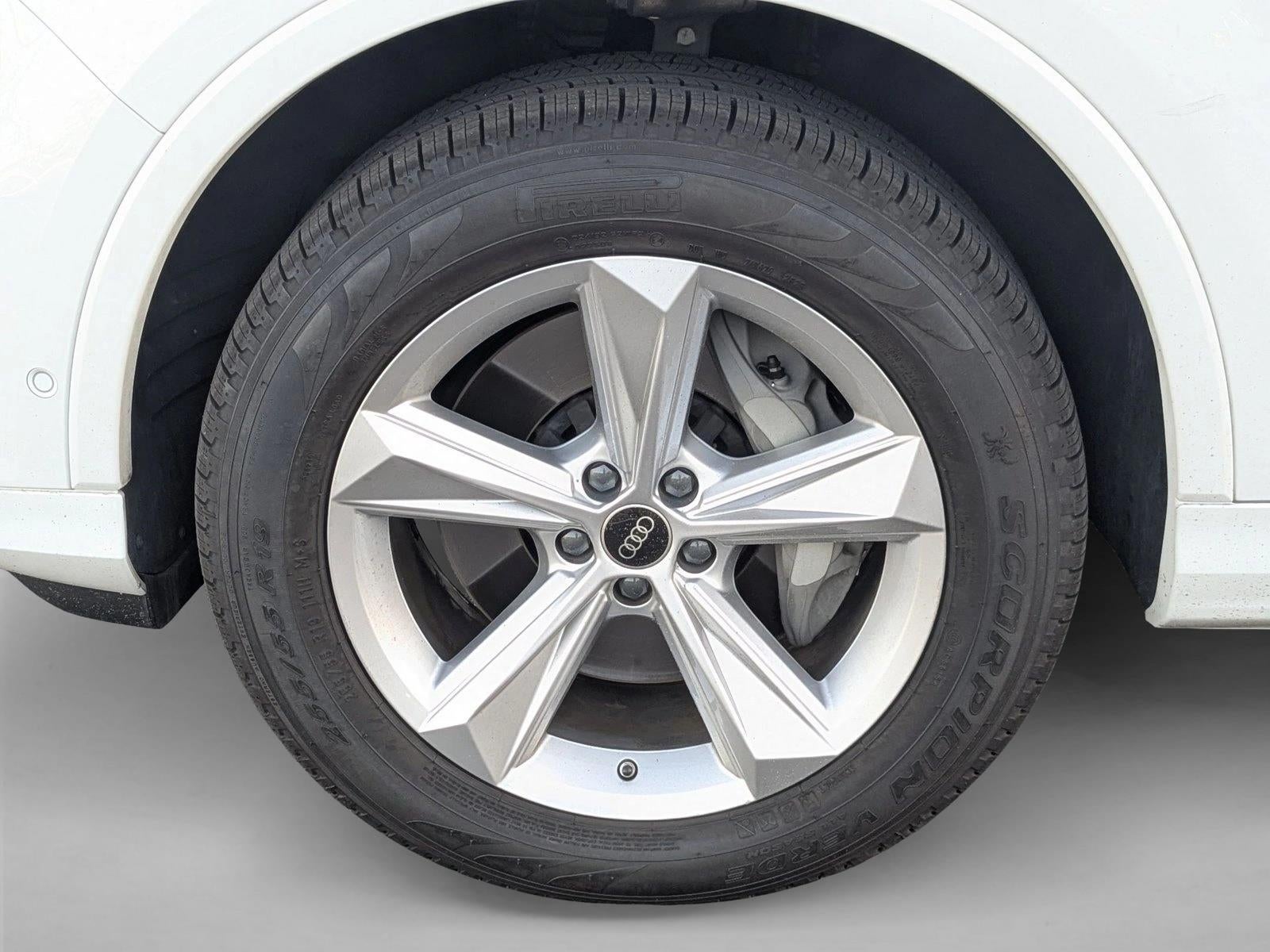 2023 Audi Q7 Premium 45 TFSI quattro