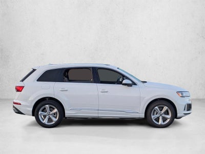 2023 Audi Q7 Premium 45 TFSI quattro