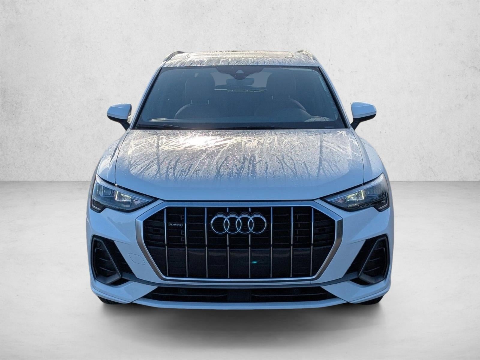 2022 Audi Q3 S line Premium 45 TFSI quattro