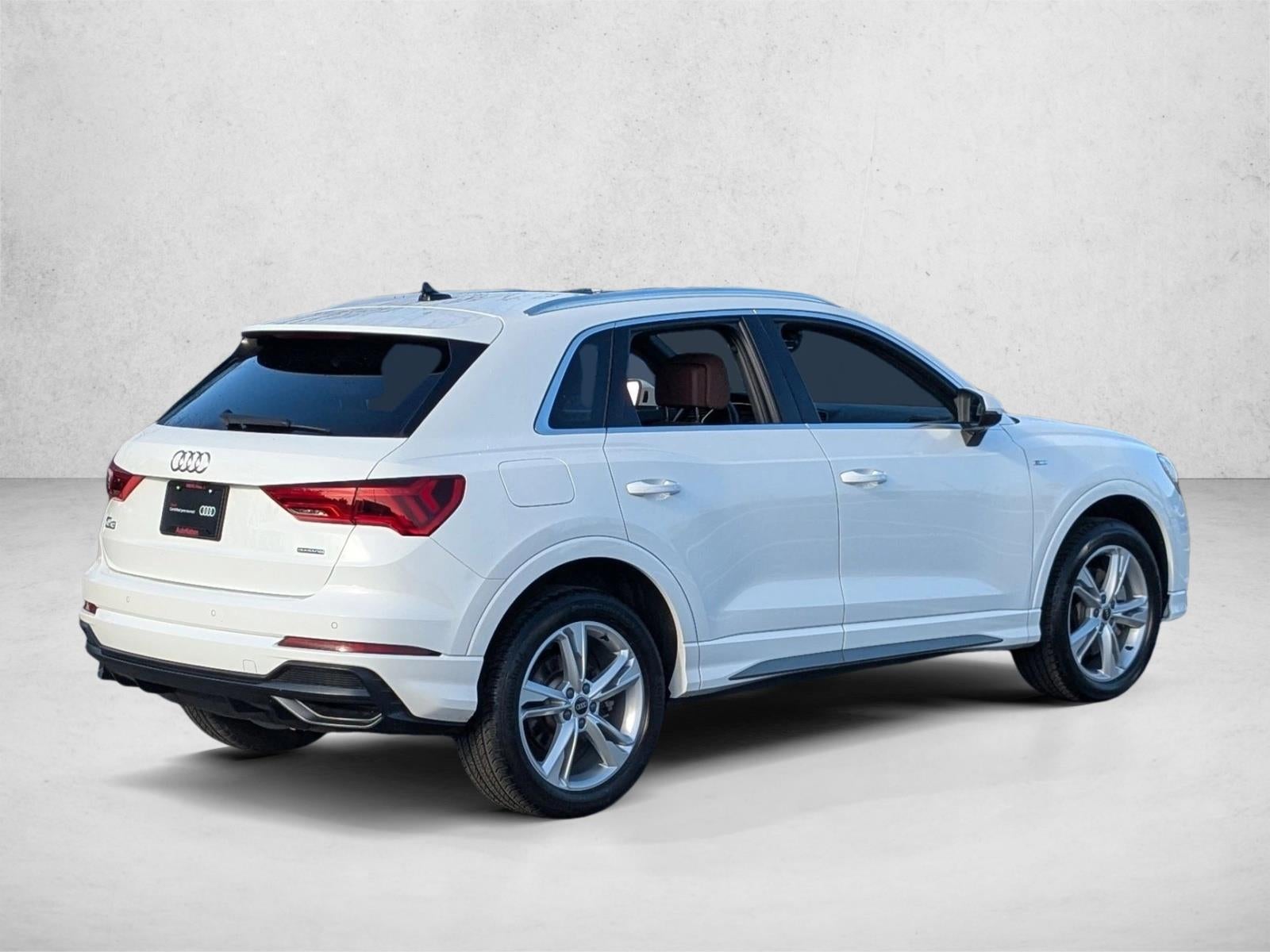 2022 Audi Q3 S line Premium 45 TFSI quattro