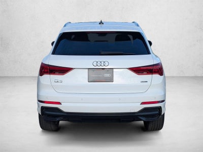 2022 Audi Q3 S line Premium 45 TFSI quattro