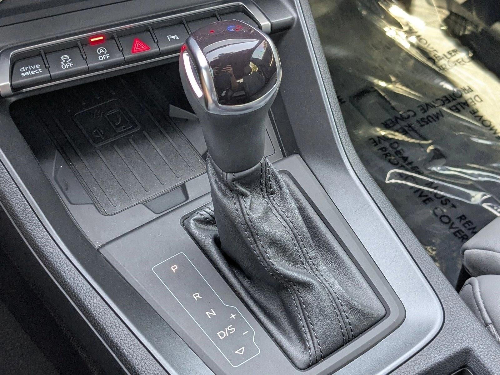 2024 Audi Q3 S line Premium 45 TFSI quattro