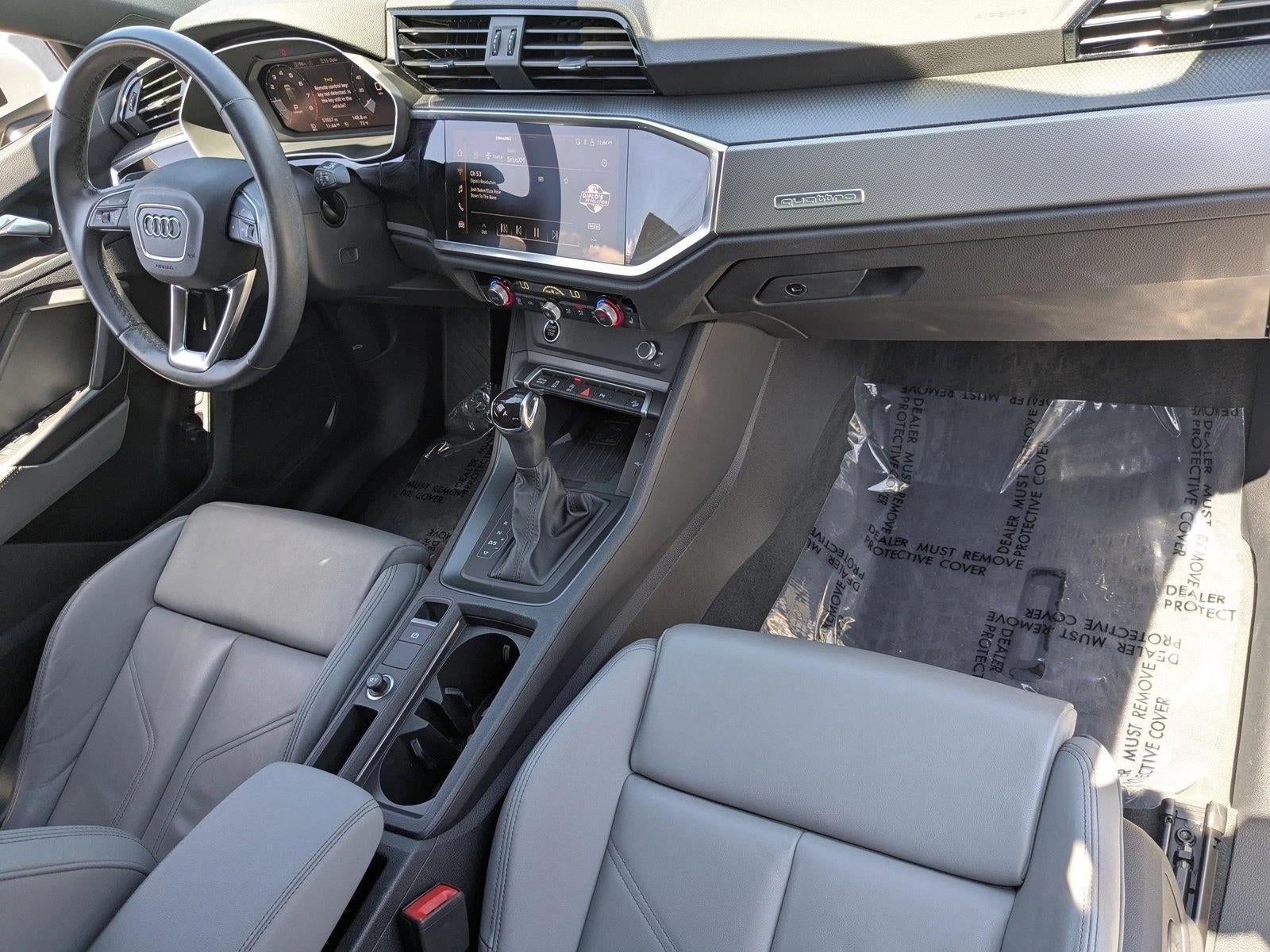 2024 Audi Q3 S line Premium 45 TFSI quattro
