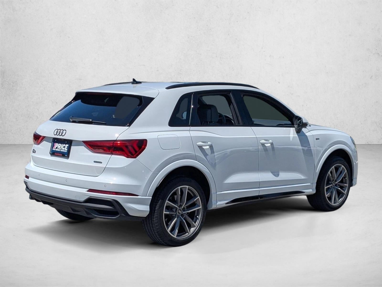 2024 Audi Q3 S line Premium 45 TFSI quattro
