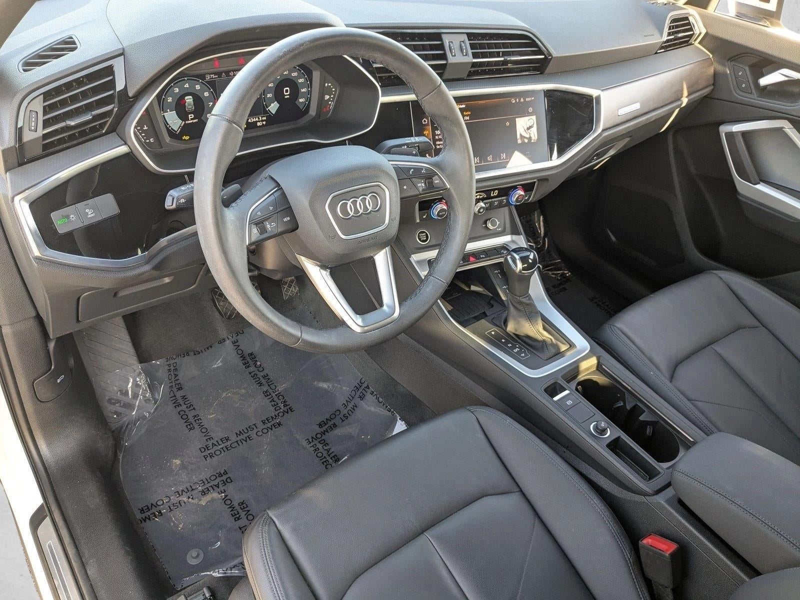 2024 Audi Q3 S line Premium Plus 45 TFSI quattro