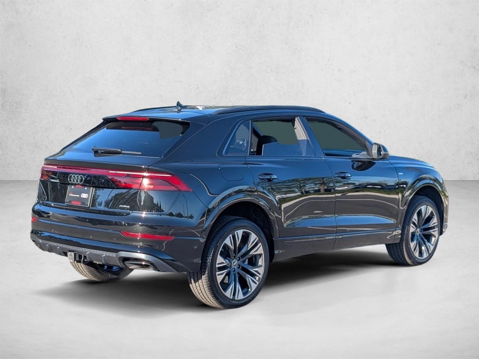 2026 Audi Q8 Premium Plus quattro
