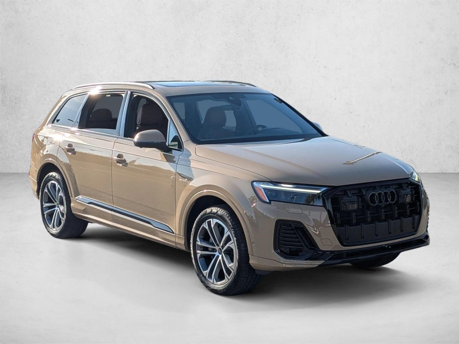 2025 Audi Q7 Premium Plus 45 TFSI quattro