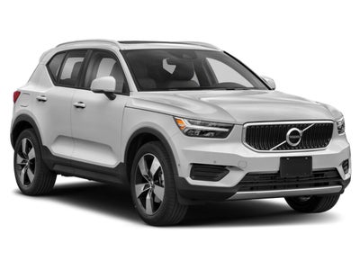 2020 Volvo XC40 T4 FWD Momentum