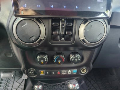 2016 Jeep Wrangler Unlimited 4WD 4dr Sport