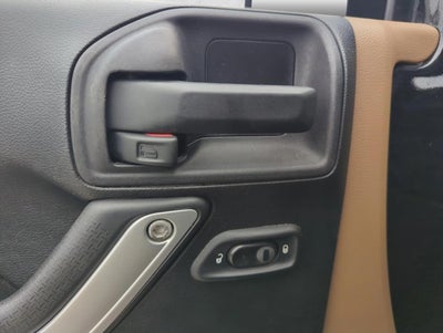 2014 Jeep Wrangler Unlimited 4WD 4dr Sahara