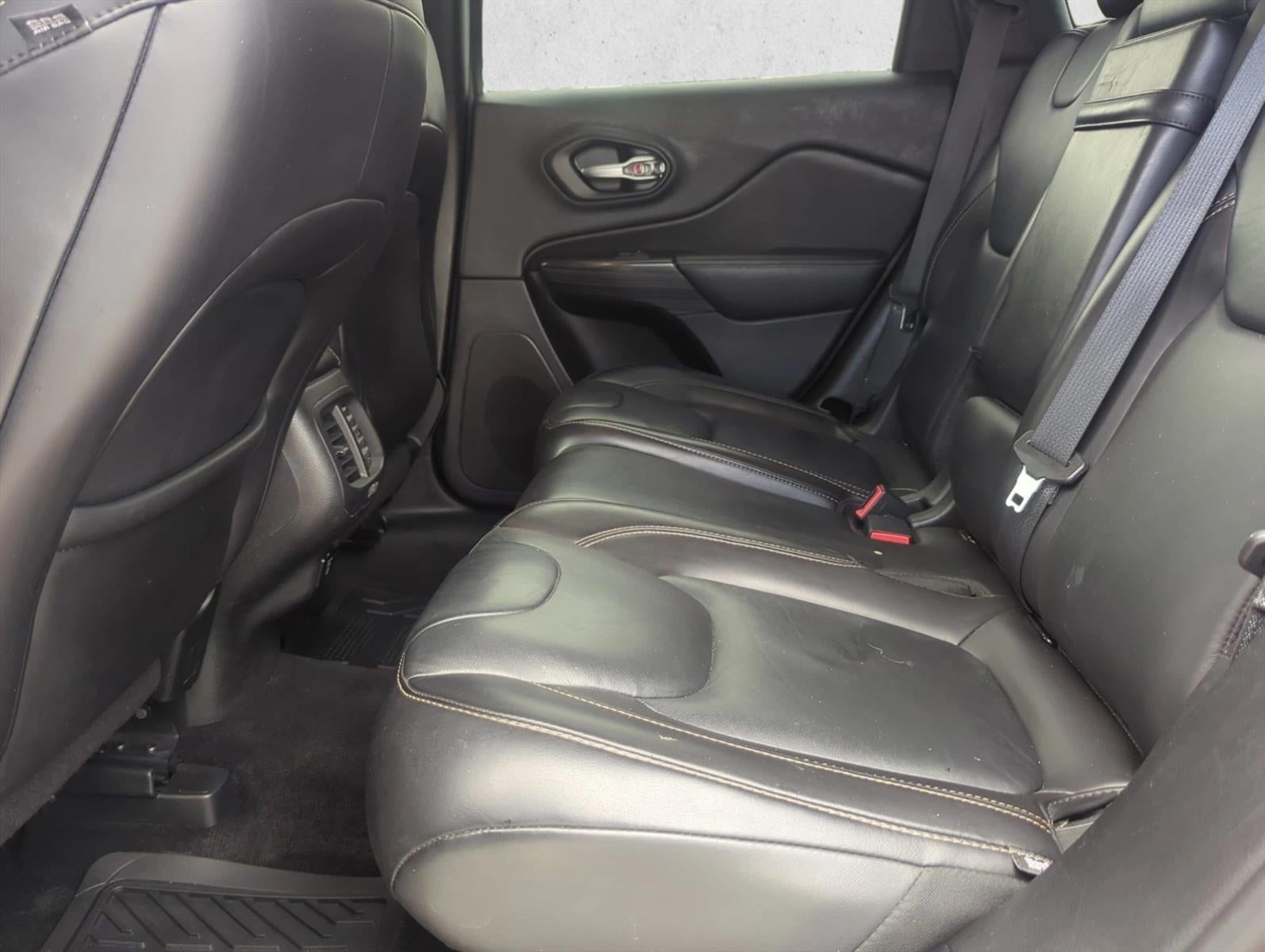 2017 Jeep Cherokee Limited FWD