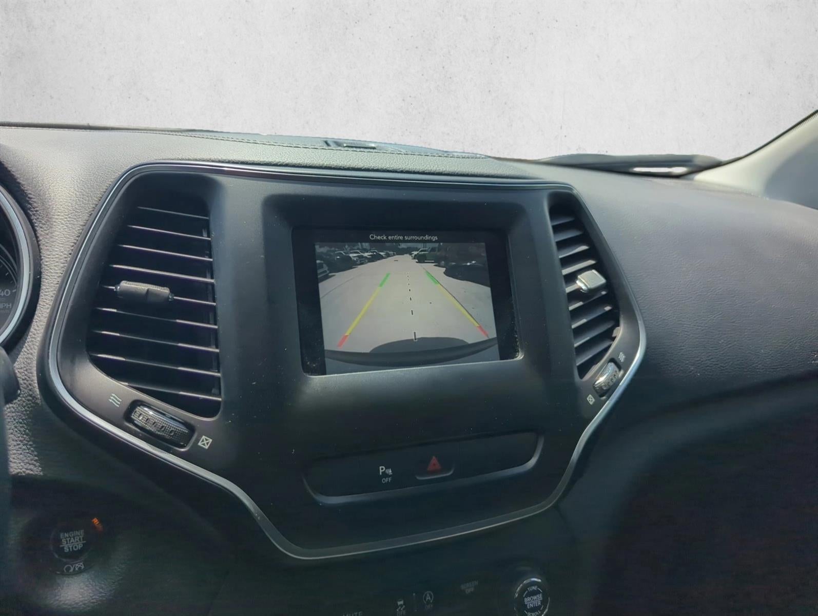 2020 Jeep Cherokee Altitude FWD