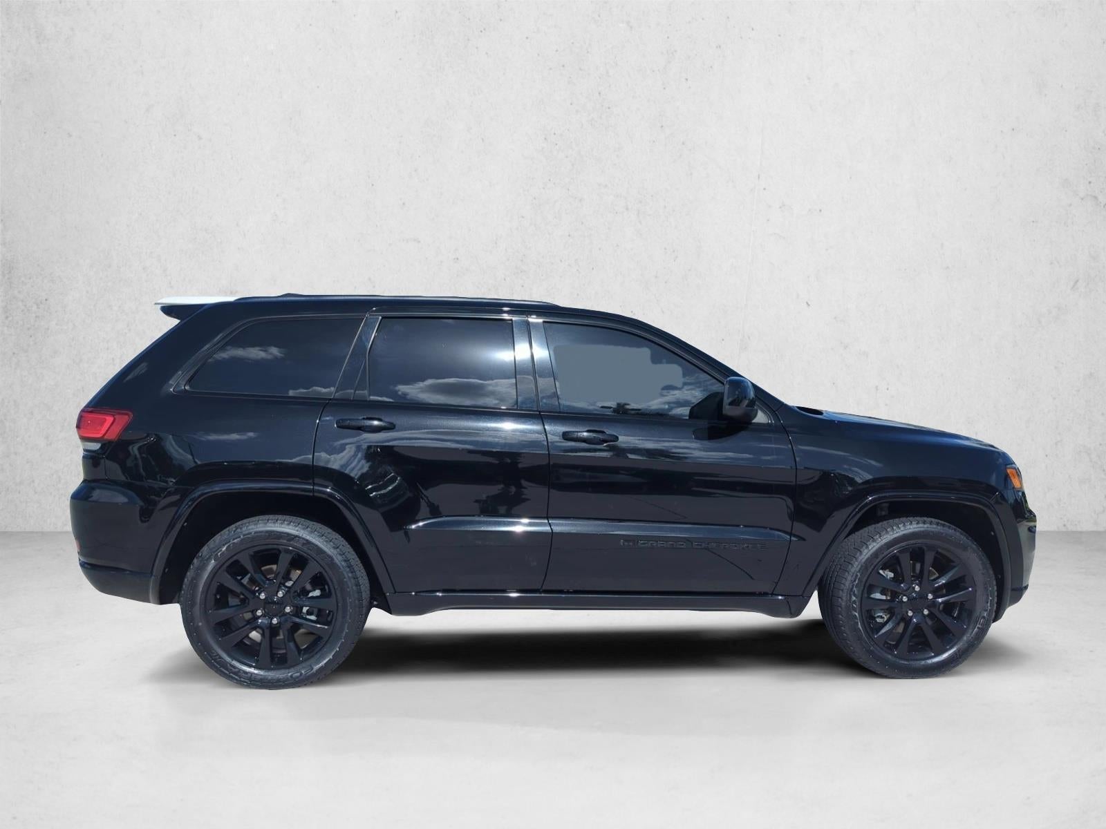 2022 Jeep Grand Cherokee WK Laredo X 4x2