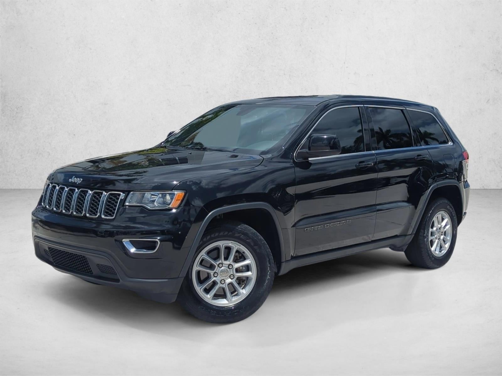 2019 Jeep Grand Cherokee Laredo 4x2