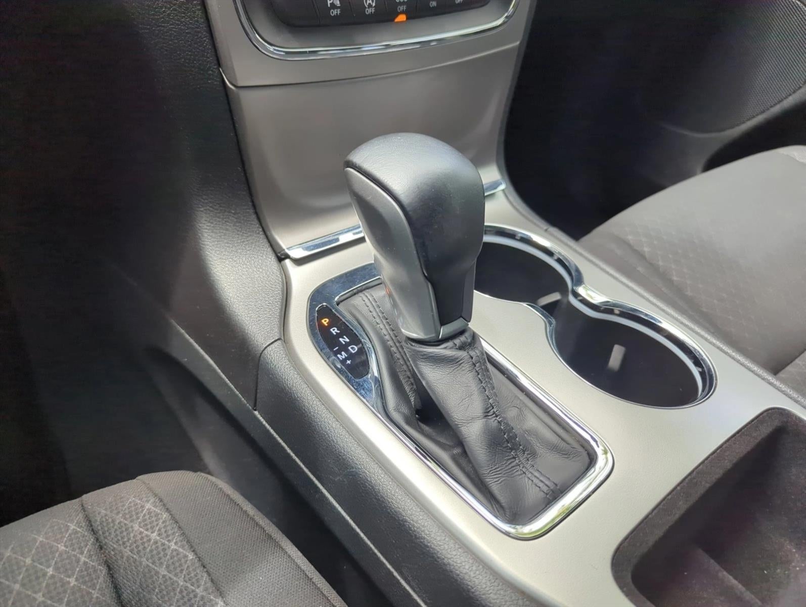 2019 Jeep Grand Cherokee Laredo 4x2