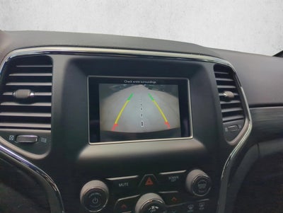 2019 Jeep Grand Cherokee Laredo 4x2